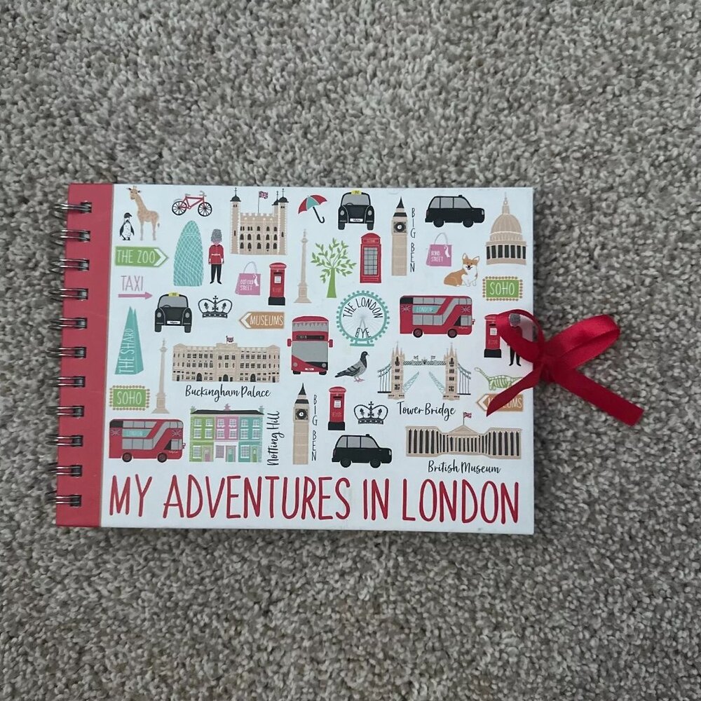 milly green london icons notebook 🇬🇧
